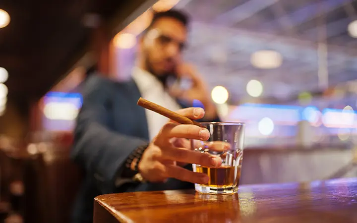 Refined Cigar Lounge